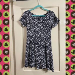 2️⃣for$20🦋 Forever21 Short-Sleeved Minidress